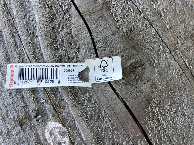 Ca. 46x rollen met houten rolborders 20 cm hoog - afbeelding 4 van  4