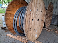 Ca. 47 meter grondkabel op 2x haspel - afbeelding 1 van  6