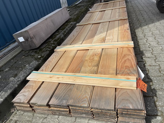 Ca. 47x douglas veer en groef, 18x185mm, lengte 500cm - afbeelding 1 van  3