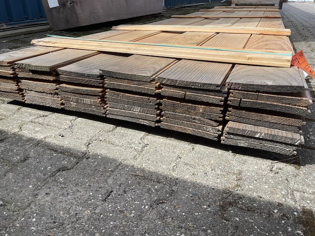Ca. 47x douglas veer en groef, 18x185mm, lengte 500cm - afbeelding 2 van  3