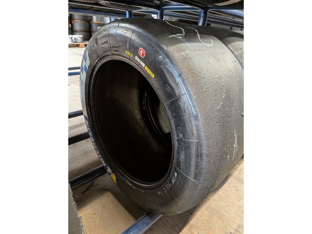 Ca. 47x raceband slicks t.b.v. porsche 992, michelin, hankook - afbeelding 2 van  43