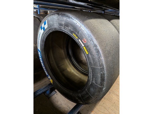 Ca. 47x raceband slicks t.b.v. porsche 992, michelin, hankook - afbeelding 41 van  43