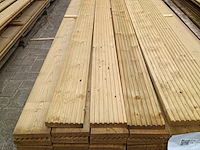 Ca. 47x vuren geïmpregneerde vlonderplanken lengte 480 cm, scandinavisch vuren - afbeelding 1 van  3