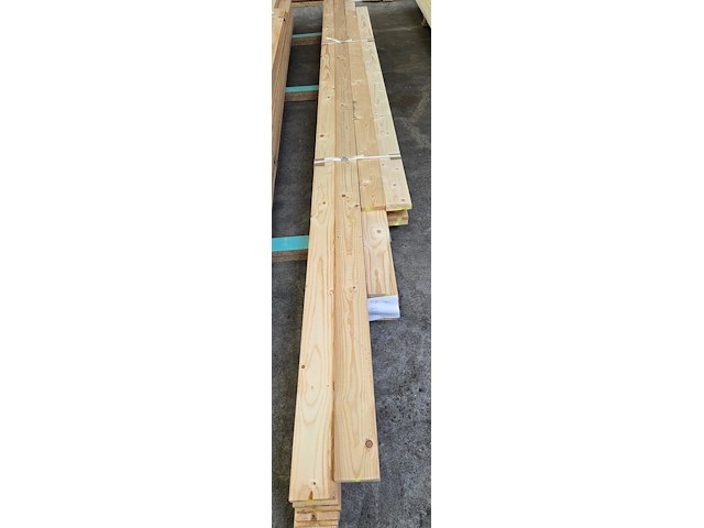Ca. 47x vuren planken - afbeelding 1 van  4