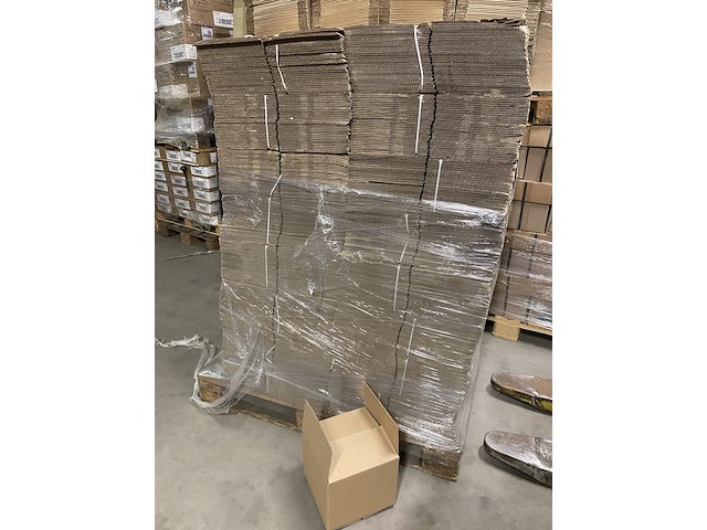 Ca. 480x verzenddozen 25x25x22cm, bruin - afbeelding 1 van  2