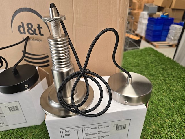 Ca. 48x dutch design hanglamp 24x zwart en 24x chrome d&t - afbeelding 7 van  12