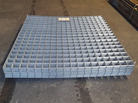 Ca. 48x gegalvaniseerde gaasmat, afmeting 180x180 cm, maaswijdte 10x10 cm, draaddikte 4 mm - afbeelding 3 van  4