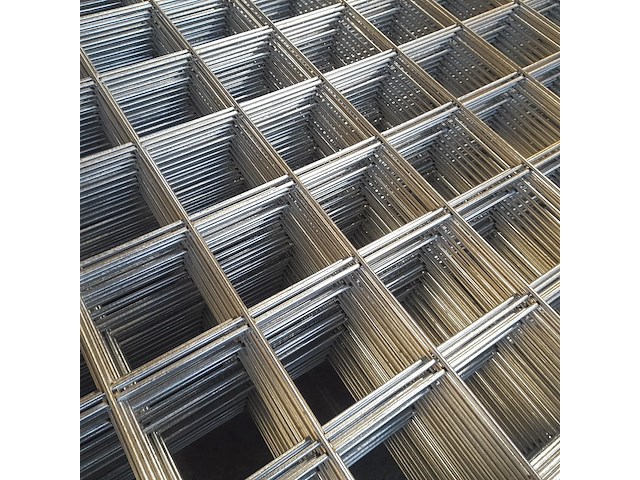 Ca. 48x gegalvaniseerde gaasmat, afmeting 180x180 cm, maaswijdte 10x10 cm, draaddikte 4 mm - afbeelding 4 van  4