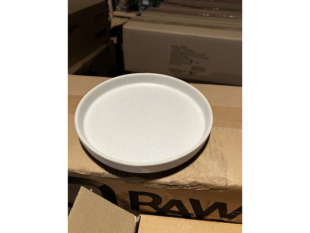 Ca. 48x kleine borden, q raw, wit - afbeelding 1 van  4