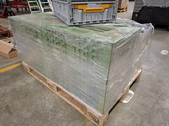 Ca 48x kunststof vouwkrat, grijs en groen - afbeelding 3 van  3