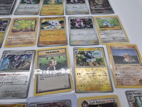 Ca. 48x pokémon kaarten: mix partij zeldzame, vintage, (reverse) holo's en overige - afbeelding 7 van  11