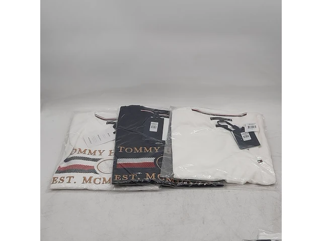 Ca. 48x t-shirt, tommy hilfiger - afbeelding 9 van  36