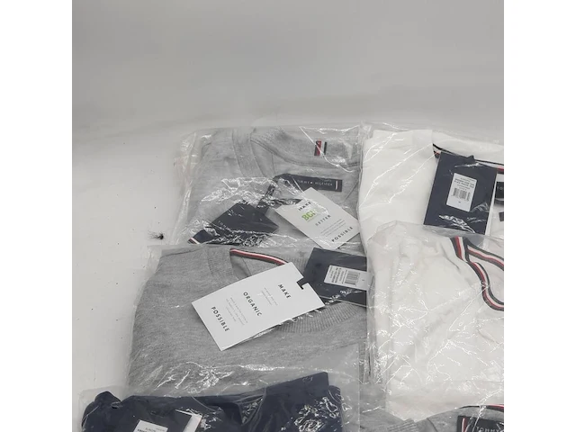 Ca. 48x t-shirt, tommy hilfiger - afbeelding 12 van  36