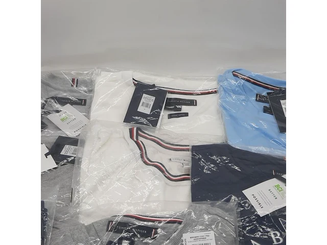 Ca. 48x t-shirt, tommy hilfiger - afbeelding 23 van  36