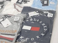 Ca. 48x t-shirt, tommy hilfiger - afbeelding 32 van  36