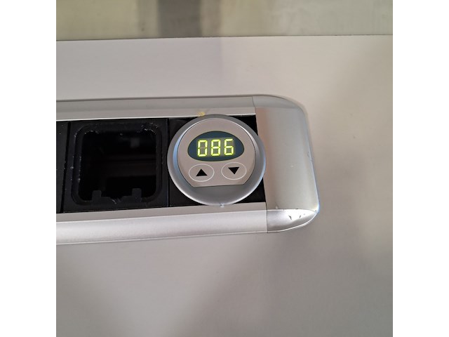 Ca. 49x bureau, o.a. ahrend - afbeelding 3 van  10