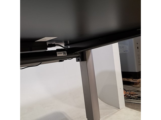 Ca. 49x bureau, o.a. ahrend - afbeelding 5 van  10