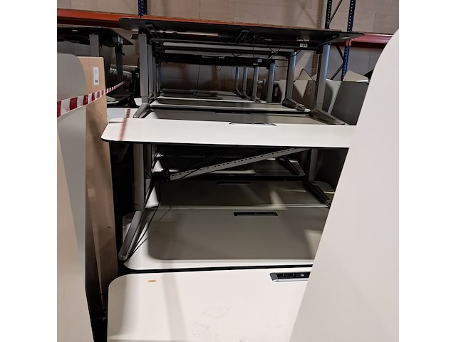 Ca. 49x bureau, o.a. ahrend - afbeelding 10 van  10