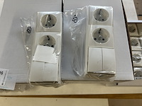 Ca. 49x inbouw stopcontacten, busch-jaeger - afbeelding 4 van  5