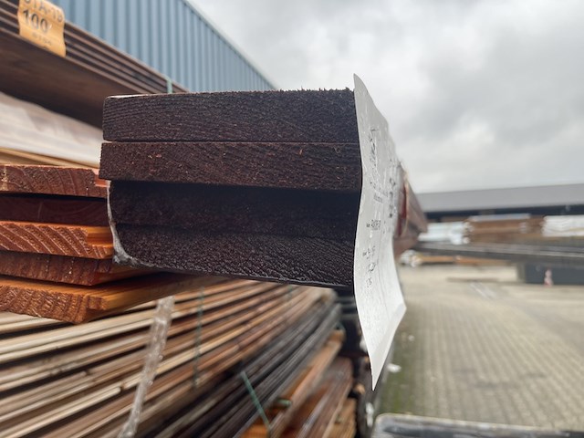 Ca. 4x aziatisch ceder geschaafd, 26x155mm, lengte 1/300cm, 1/360cm, 2/390cm - afbeelding 3 van  3