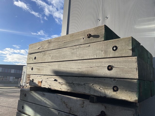 Ca. 4x guyana teak dragline schotten, 20x100mm, lengte 2/180cm, 2/200cm - afbeelding 2 van  3