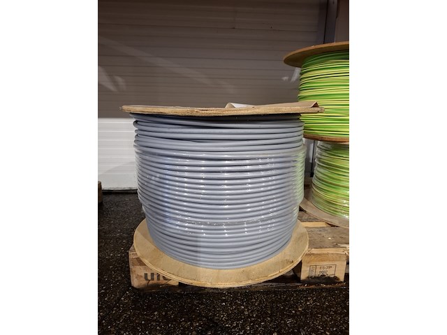 Ca. 500 meter installatiekabel 3g4 - afbeelding 1 van  4