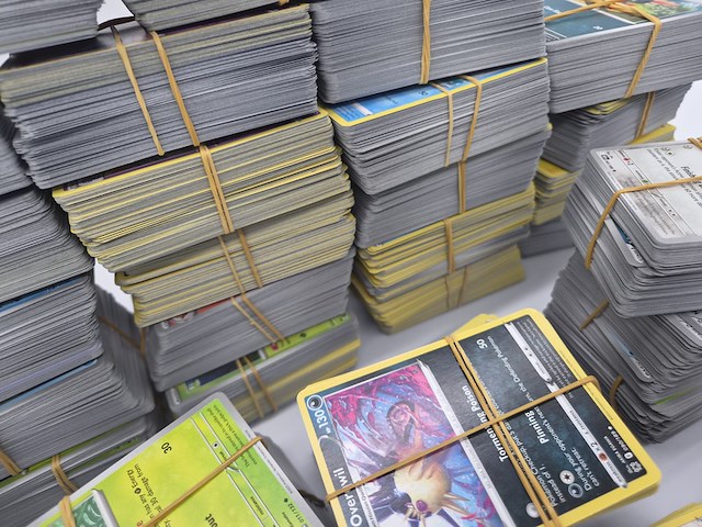 Ca. 5000x pokémon kaarten - afbeelding 4 van  6