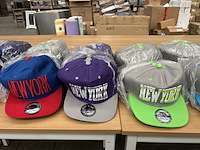 Ca. 500x diverse snapback petten - afbeelding 4 van  7
