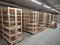 Ca 50mtr houten stelling - afbeelding 1 van  12