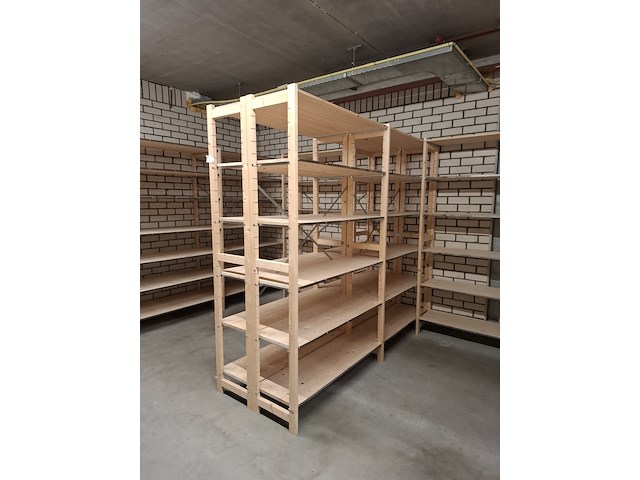 Ca 50mtr houten stelling - afbeelding 6 van  12