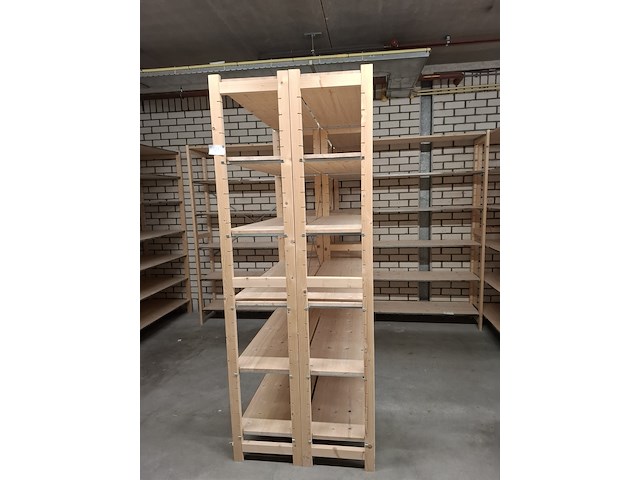 Ca 50mtr houten stelling - afbeelding 7 van  12