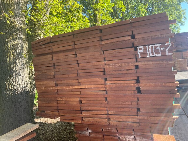 Ca. 50x angelim pedra beschoeiingsplanken, 20x200mm, lengte 450cm - afbeelding 3 van  3