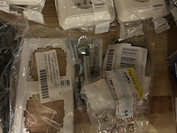 Ca. 50x diverse bouwmarktartikelen w.o. led dimmer, hoekstopkraan w.o. grohe, regn - afbeelding 6 van  10