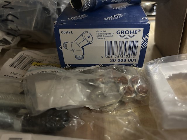 Ca. 50x diverse bouwmarktartikelen w.o. led dimmer, hoekstopkraan w.o. grohe, regn - afbeelding 9 van  10