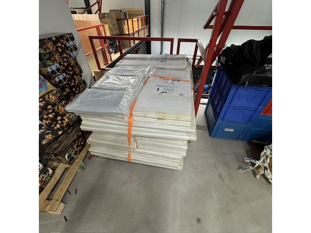 Ca. 50x doos koelelementen - afbeelding 2 van  5