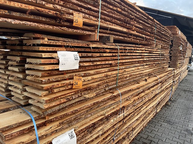 Ca. 50x douglas onbekante schaaldelen, 22x200-250mm, lengte 400cm - afbeelding 4 van  4