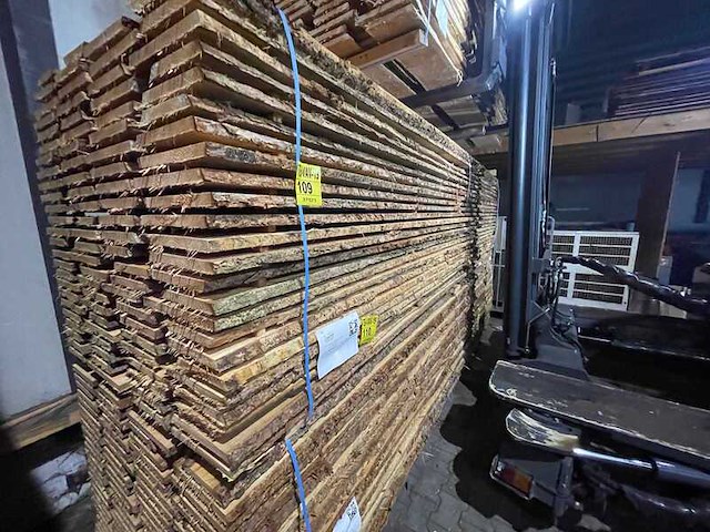 Ca. 50x douglas onbekante schaaldelen, 22x200-250mm, lengte 500cm - afbeelding 2 van  4