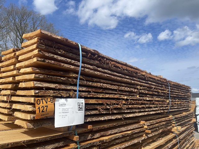 Ca. 50x douglas schaaldelen onbekantrecht, 22x200-250mm, lengte 400cm - afbeelding 4 van  4