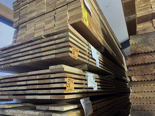 Ca. 50x douglas vlonderplanken, 25x140mm, lengte 400cm - afbeelding 4 van  4