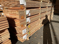 Ca. 50x douglas vlonderplanken, 25x140mm, lengte 500cm - afbeelding 4 van  4