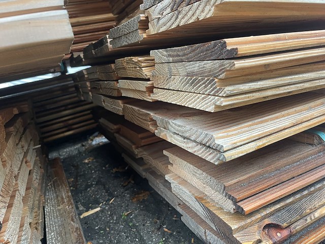 Ca. 50x douglas wisselsponning, 18x190mm, lengte 600cm - afbeelding 3 van  3