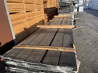 Ca. 50x douglas wisselsponning/halfhoutsrabat zwart gecoat, 18x190mm, lengte 400cm - afbeelding 1 van  3