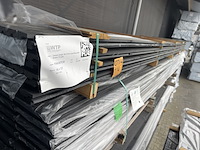 Ca. 50x grenen design- triple- deens profiel zwart gecoat, 18x140mm, lengte 510cm - afbeelding 2 van  3