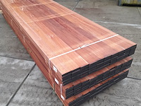 Ca. 50x hardhouten vlonderplank, 2,7 x 9,5 x 350 cm - afbeelding 1 van  6