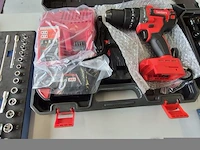 Ca. 50x krimptangen, accuboormachine, elektr. ratel, schroevendraaiers, gereedschapskoffer. - afbeelding 6 van  11