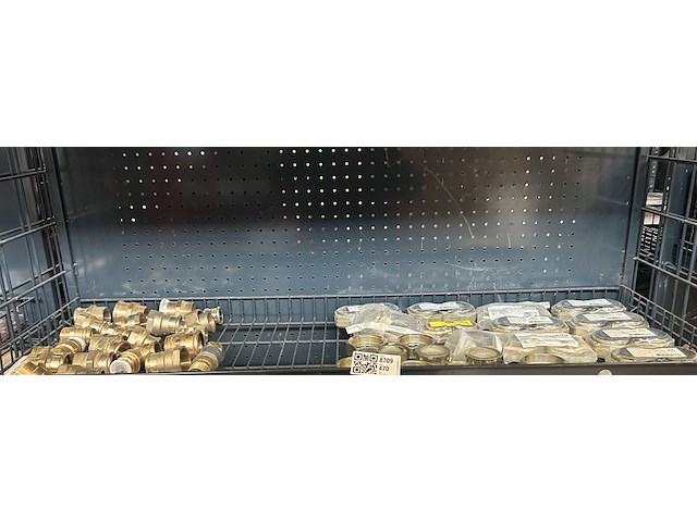 Ca. 50x messing koppelingen en fittingen - afbeelding 1 van  7