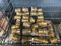 Ca. 50x messing koppelingen en fittingen - afbeelding 2 van  7