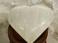 Ca. 50x seleniet hartjes wit - afbeelding 3 van  4