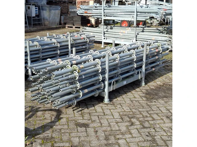 Ca. 50x staanders met pen, layher, allround | 300cm (ring 50), in transportbok - afbeelding 1 van  5