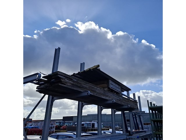 Ca. 50x steigerplank - afbeelding 1 van  4